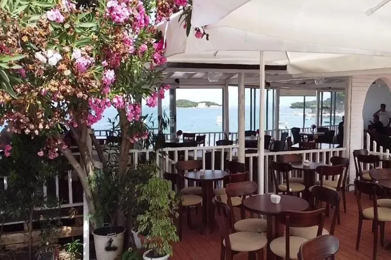 Castle Hotel - slika 2