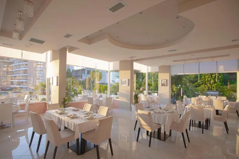 Oasis Hotel - slika 5