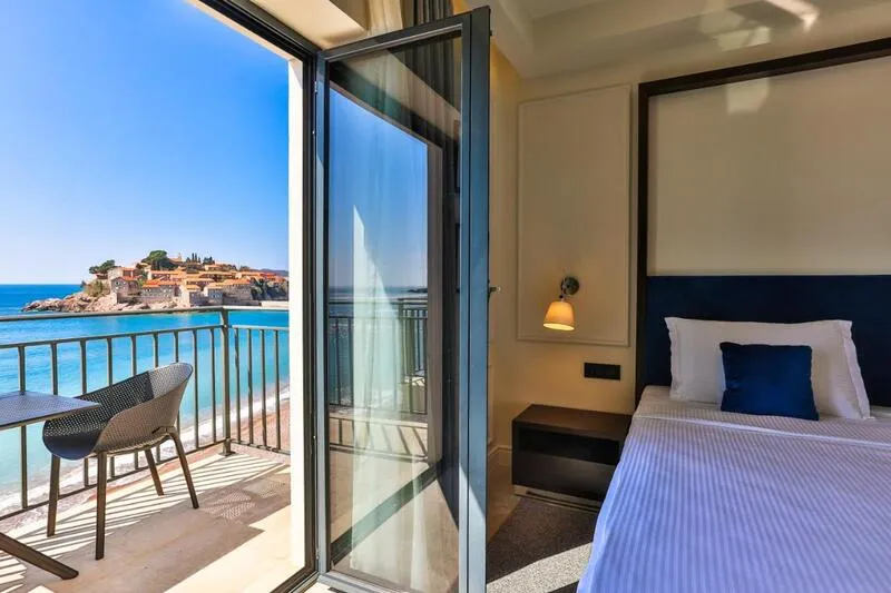 California Hotel - slika 4