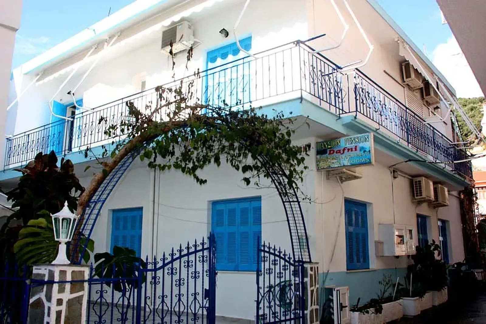 Vila Dafni, Parga