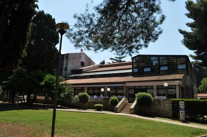 Istra - Poreč - Leto 2026. - Hotel Flores 4*