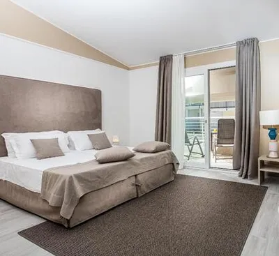 Capitol Hotel - slika 4