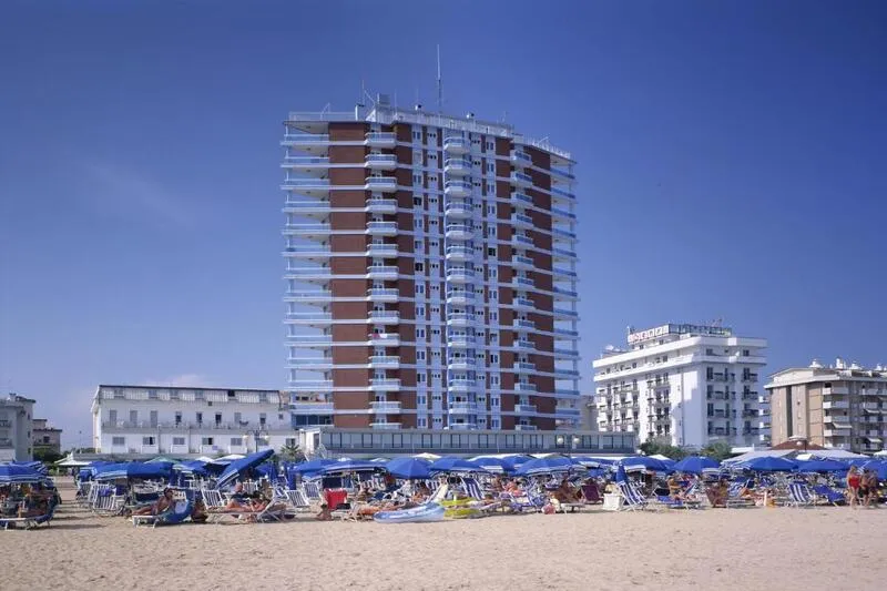 Hotel Caravelle