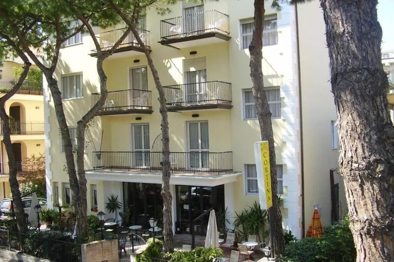 Cortina Hotel - slika 2