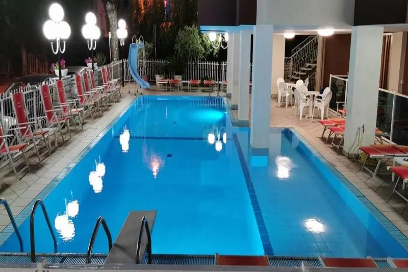 Cosmos Hotel - slika 3