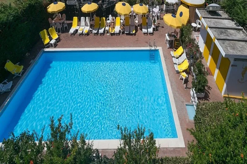 Crystal Hotel - slika 3