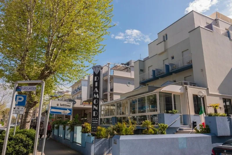 Diamond Hotel - slika 2