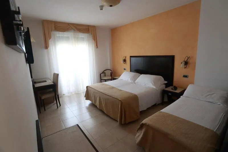 Du Soleil Hotel - slika 3