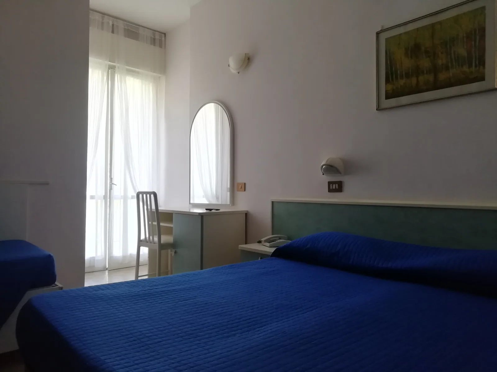 Soba sa krevetom i balkonskim vratima · Hotel Metron, Casenatico