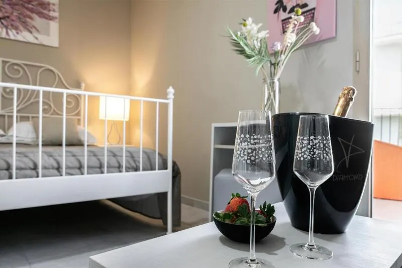 Noah Beach Hotel - slika 5