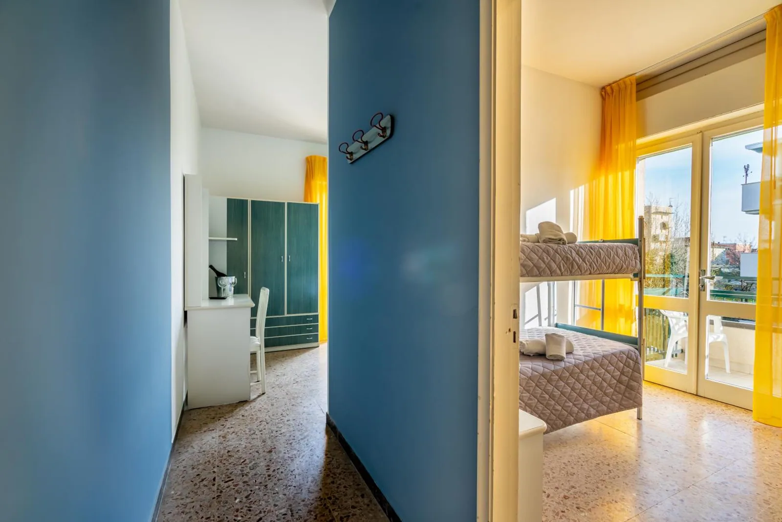Hodnik sobe sa pogledom na krevete na sprat · Hotel Viscount, Riccione