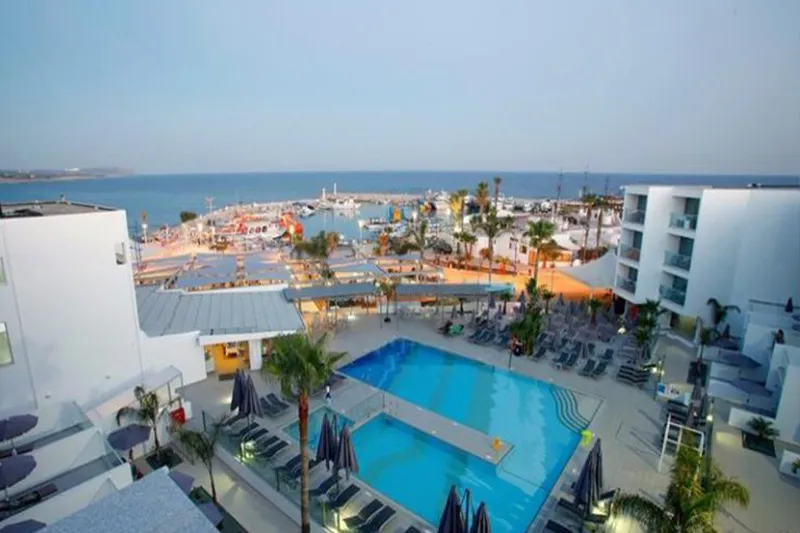 Hotel Limanaki Beach