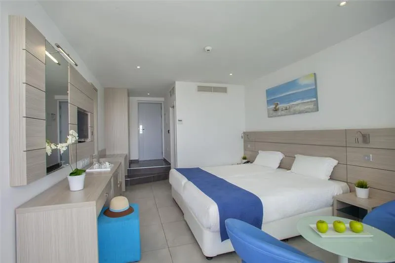 Hotel Limanaki Beach - slika 4
