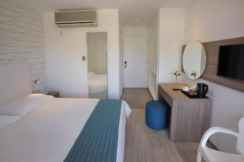 Okeanos Beach Boutique Hotel - slika 5