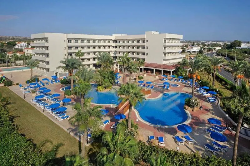 Nissiana Hotel &amp; Bungalows - slika 2