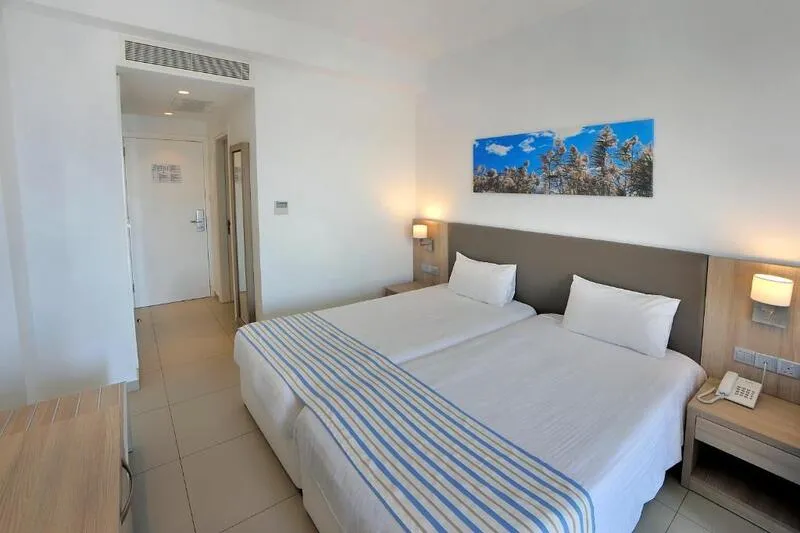 Nissiana Hotel &amp; Bungalows - slika 4