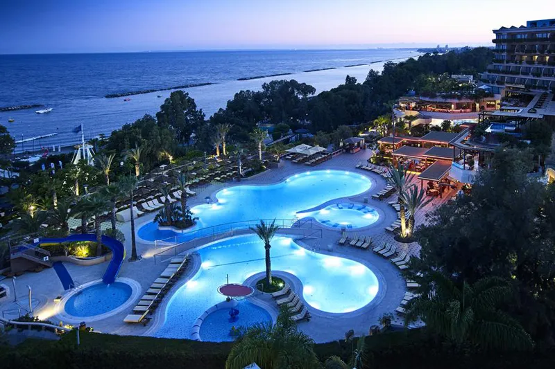 Four Seasons - slika 2