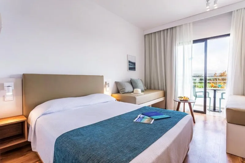 Hotel Louis Phaethon Beach - slika 2