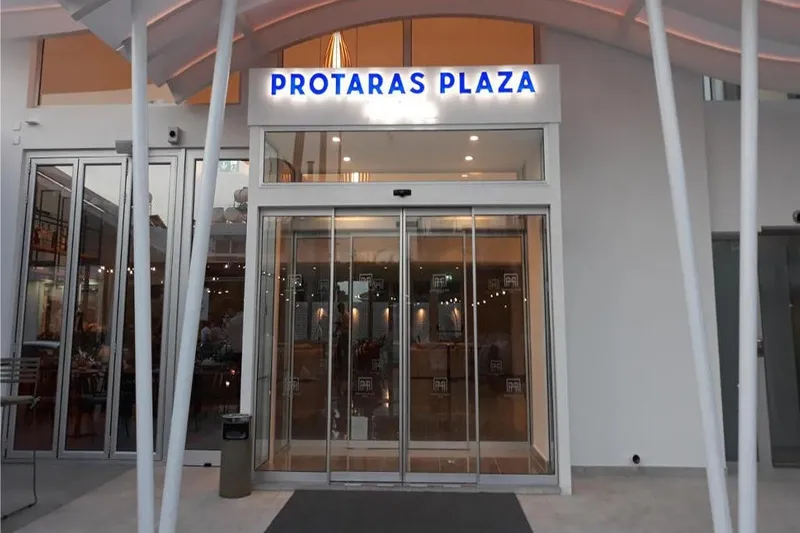 Hotel Protaras Plaza - slika 2