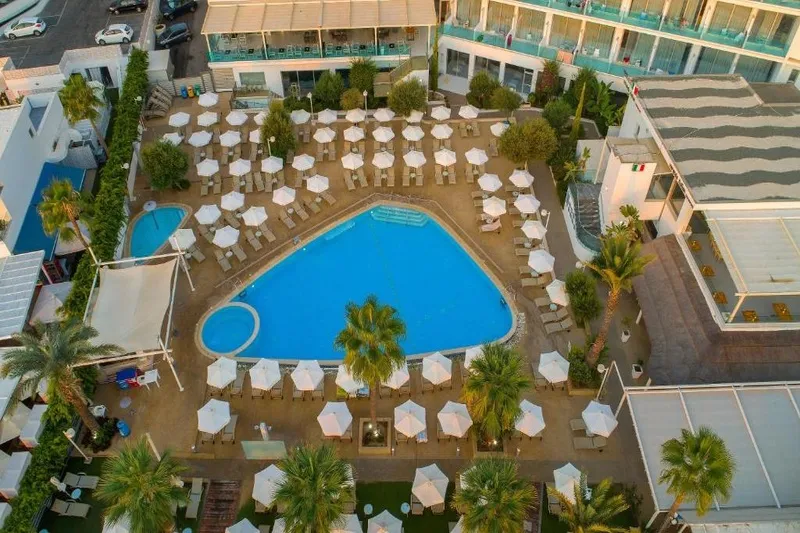 Hotel Vrissaki Beach - slika 3