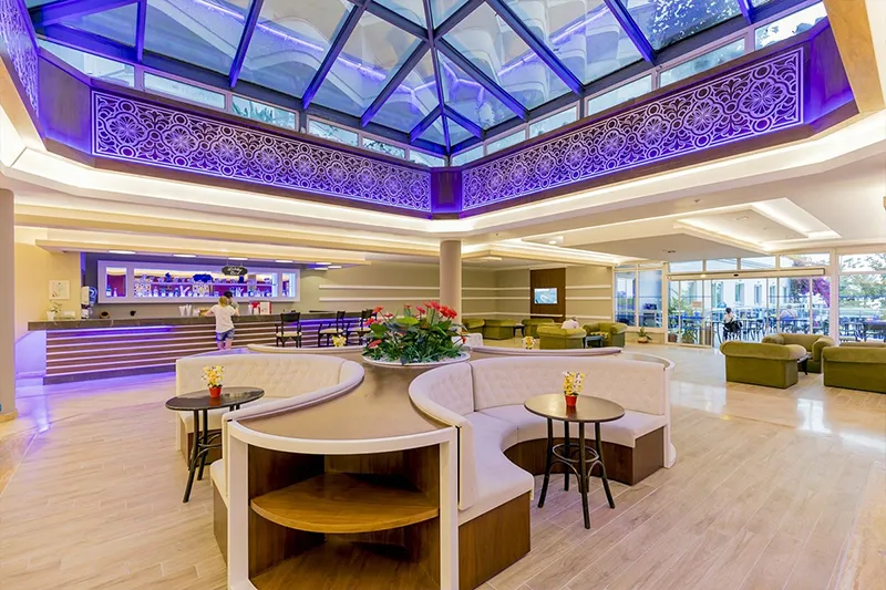 Holiday Park Resort Hotel - slika 3