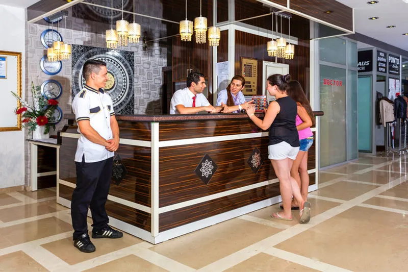 Monte Carlo Hotel - slika 3