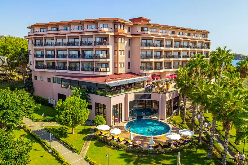 Justiniano Park Conti - slika 2