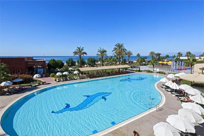 Pine Beach Hotel - slika 2