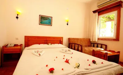 Nagi Beach Hotel - slika 2