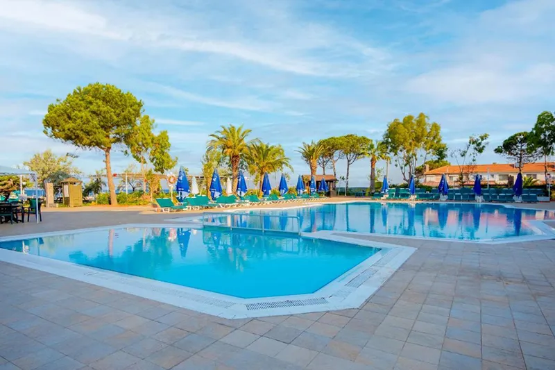 Le Monde Beach Resort &amp; Spa Hotel - slika 4