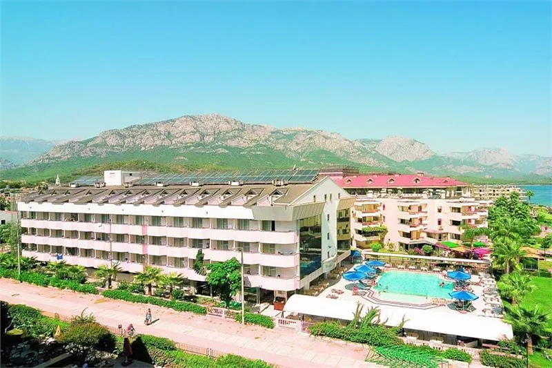 Fame Beach Hotel - slika 2