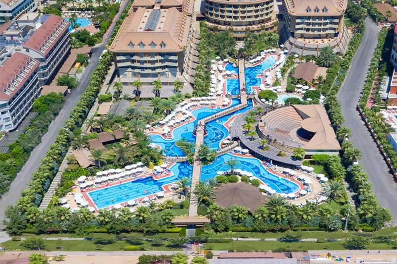Royal Dragon Hotel - slika 3